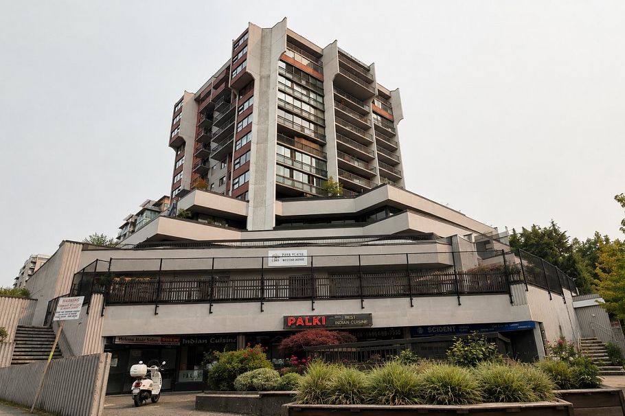 503 1515 Eastern Avenue North Vancouver, BC - 2