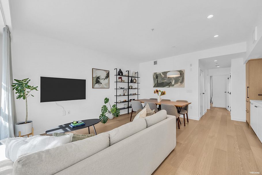 66 W King Edward Avenue Vancouver, BC - 6