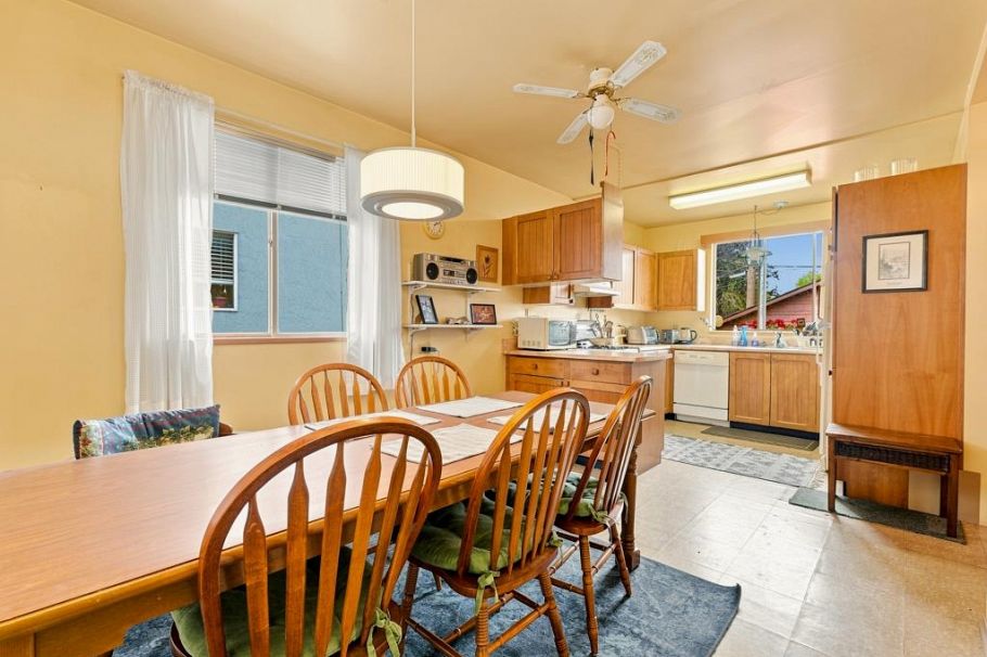 3017 E 17th Avenue Vancouver, BC - 11