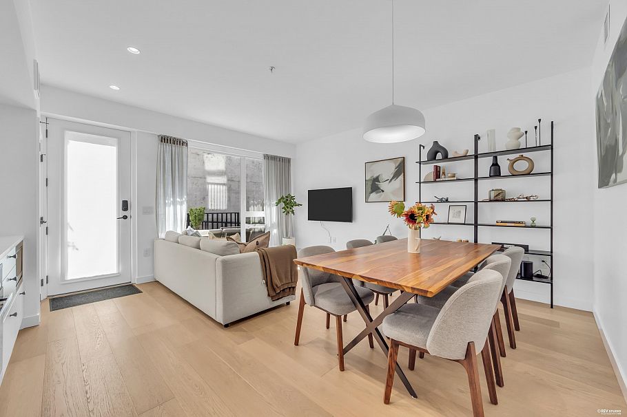 66 W King Edward Avenue Vancouver, BC - 5