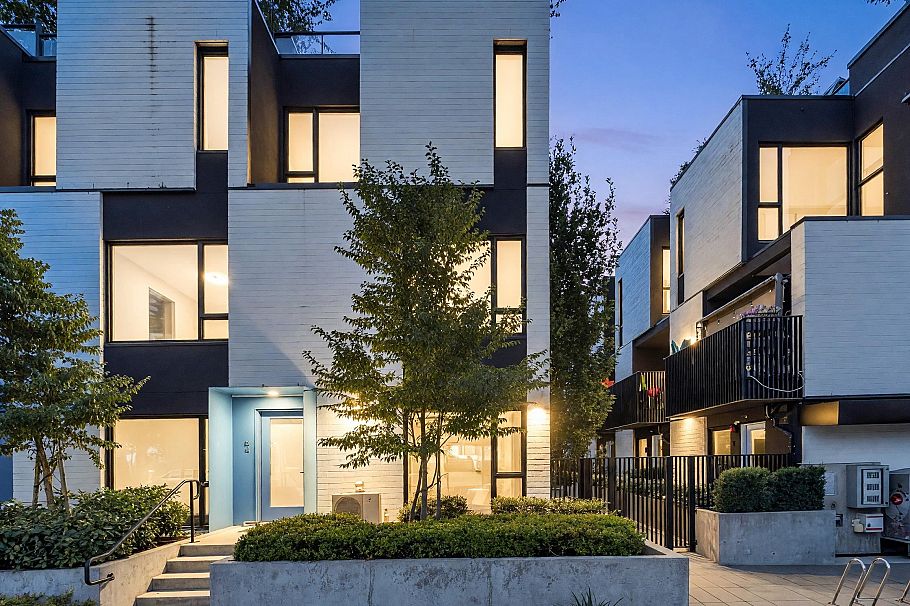 66 W King Edward Avenue Vancouver, BC - 36