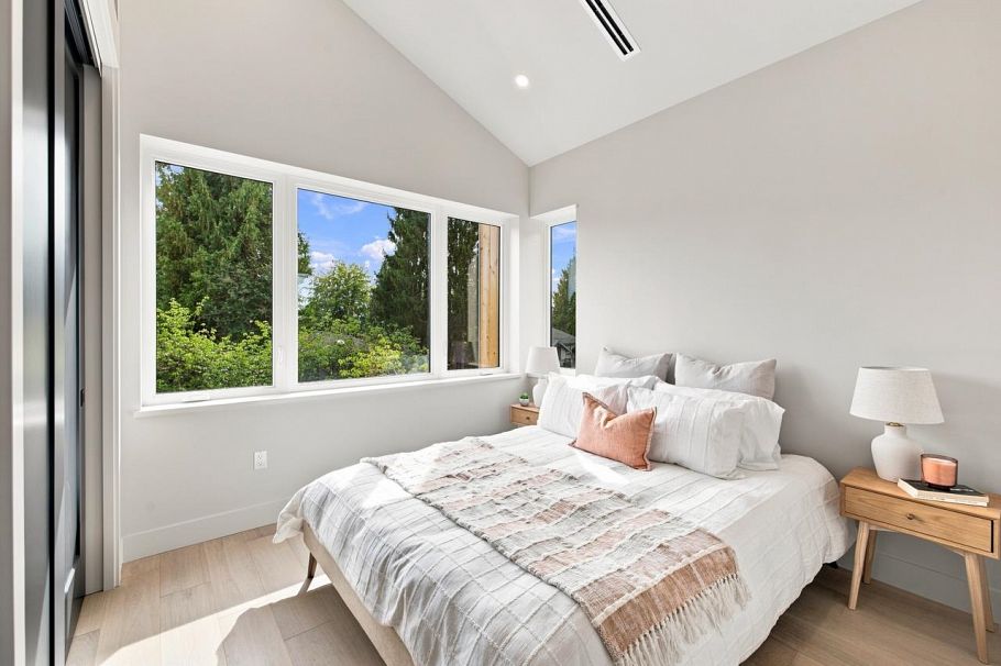 3549 W 38th Avenue Vancouver, BC - 26