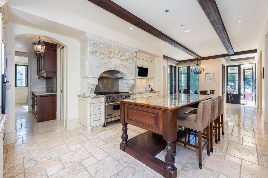 1198 W 55th Avenue Vancouver, BC - 5