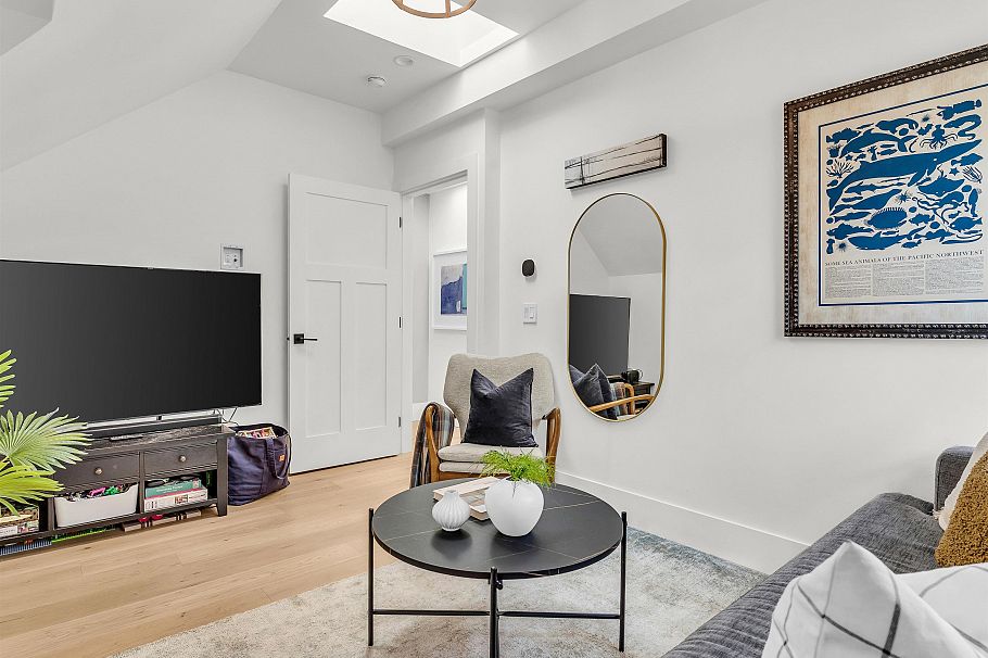 3022 W King Edward Avenue Vancouver, BC - 23