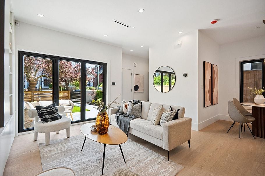 #1 1079 E 14th Avenue Vancouver, BC - 5
