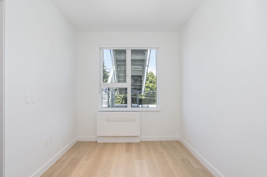 PH517 2471 St. George Street Vancouver, BC - 11