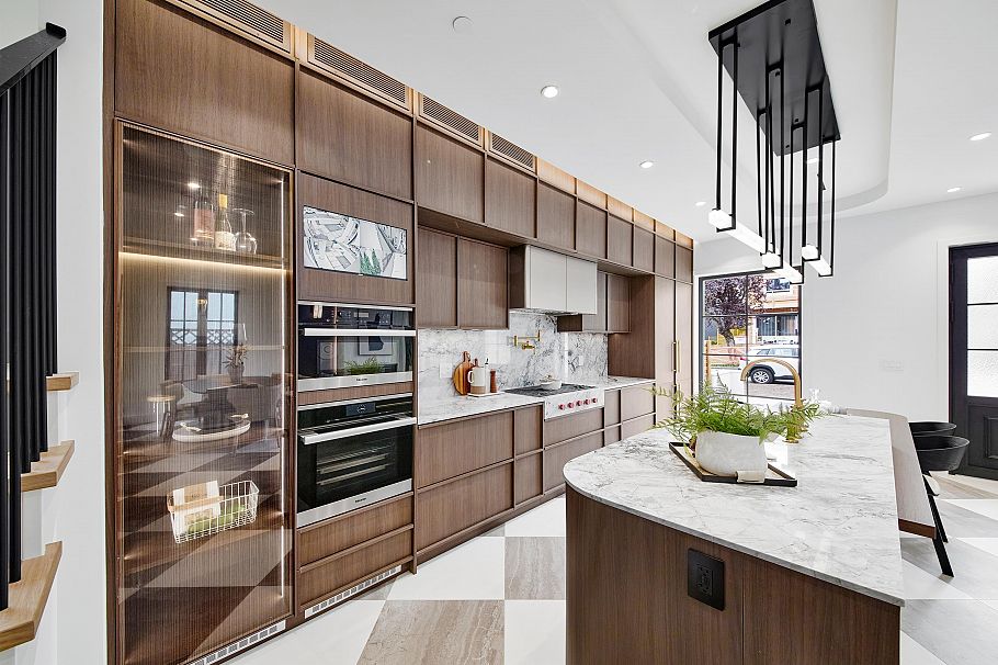 2 4659 W 11th Avenue Vancouver, BC - 8