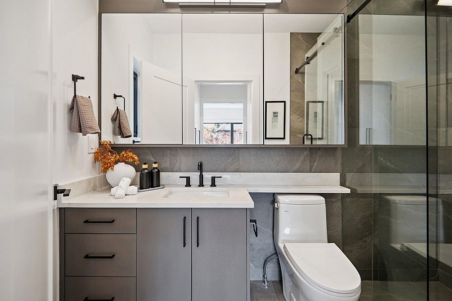 #1 1079 E 14th Avenue Vancouver, BC - 30