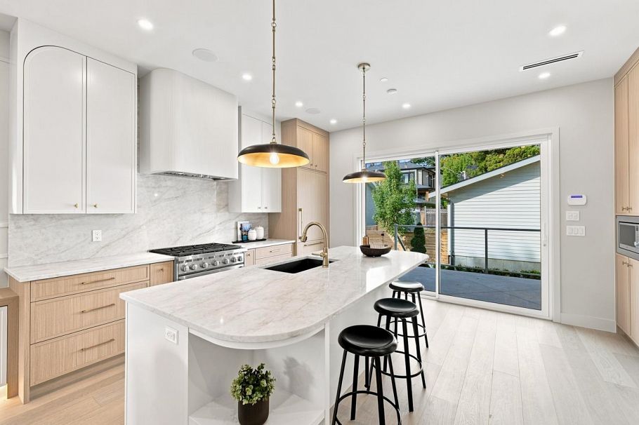 3549 W 38th Avenue Vancouver, BC - 11