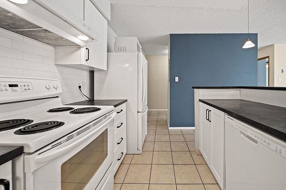 202 1845 W 7th Avenue Vancouver, BC - 10