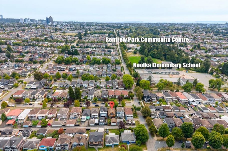 3017 E 17th Avenue Vancouver, BC - 36