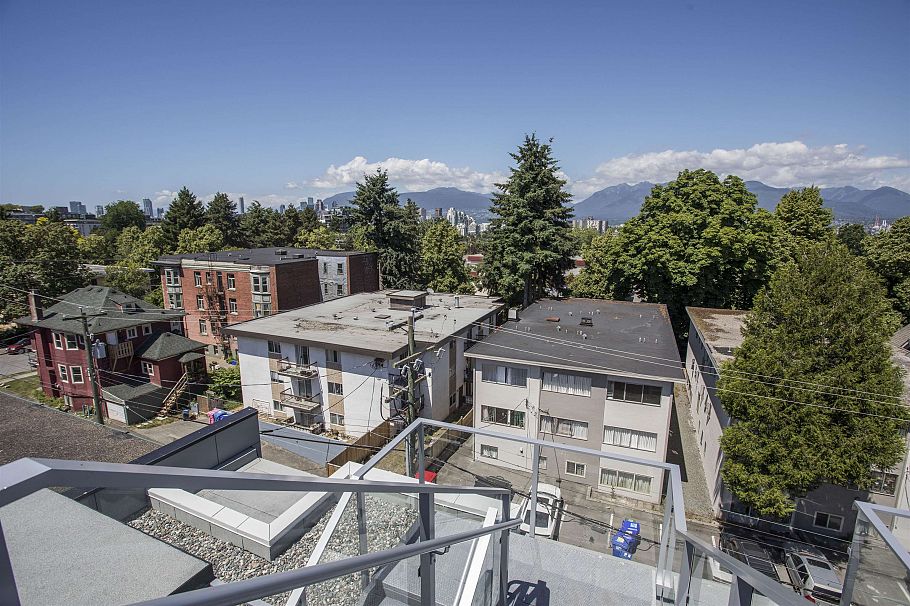 PH517 2471 St. George Street Vancouver, BC - 22