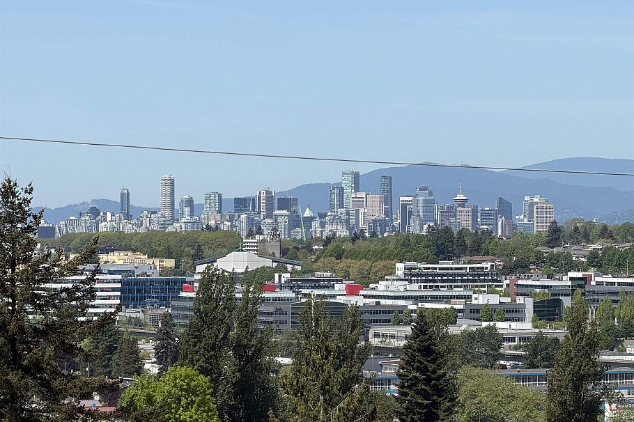 3335 Dieppe Drive Vancouver, BC - 26