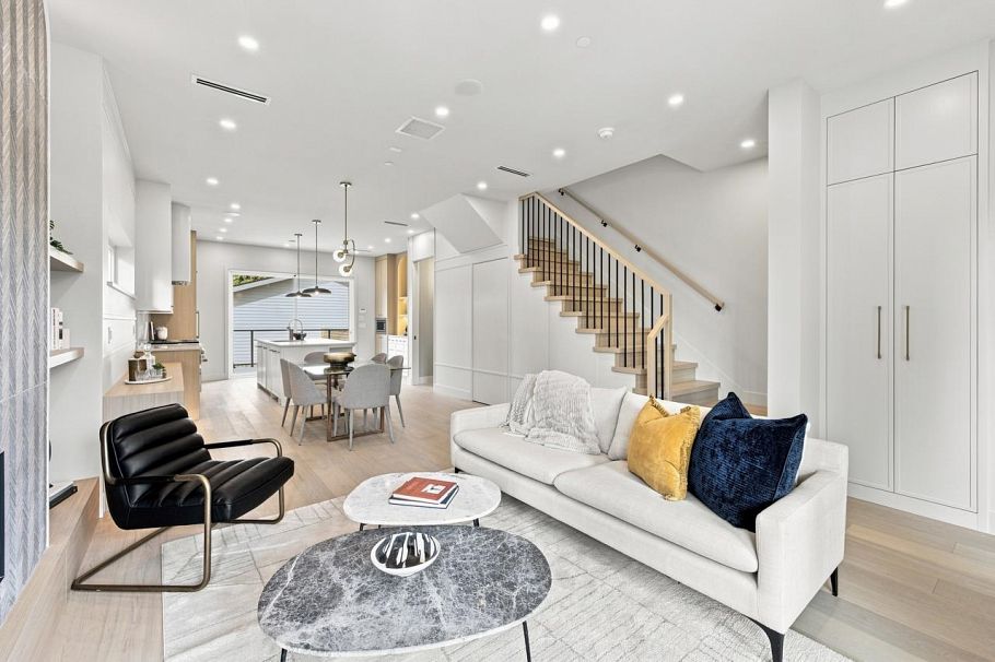 3549 W 38th Avenue Vancouver, BC - 5