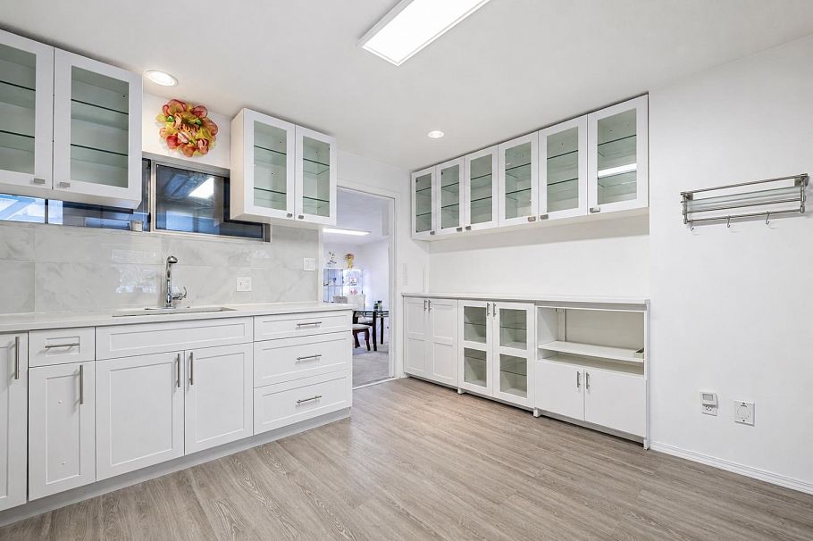 3335 Dieppe Drive Vancouver, BC - 4
