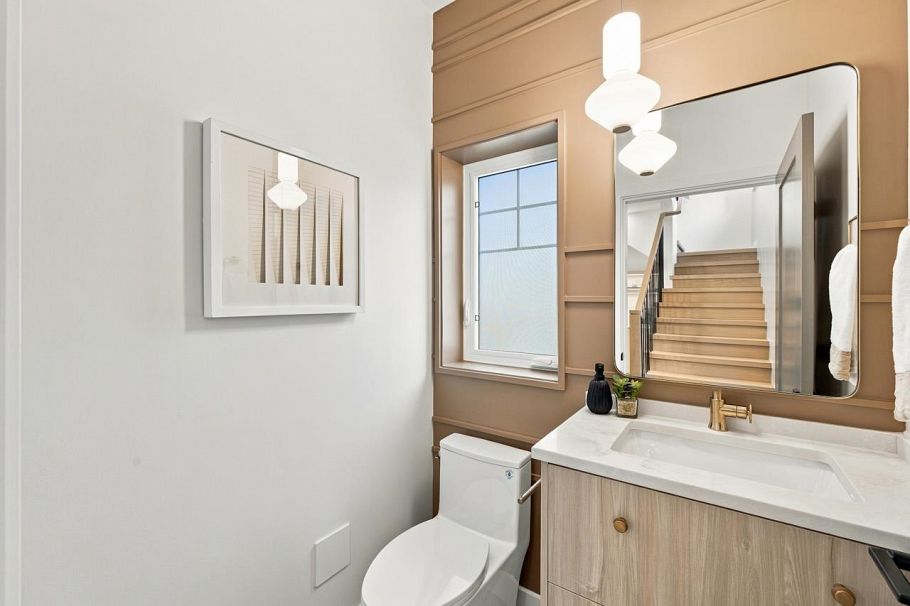 3206 E Georgia Street Vancouver, BC - 14
