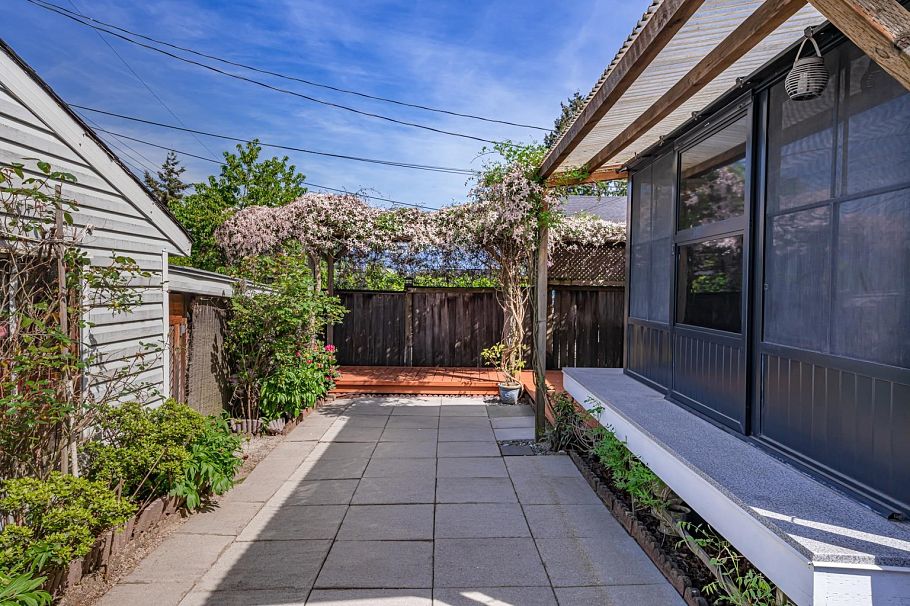 3335 Dieppe Drive Vancouver, BC - 22