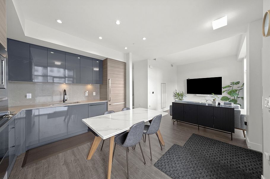 7 8508 Jack Uppal Street Vancouver, BC - 9