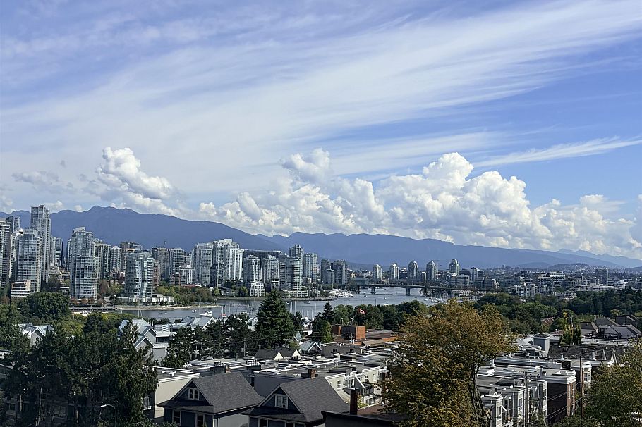 803 1438 W 7th Avenue Vancouver, BC - 1
