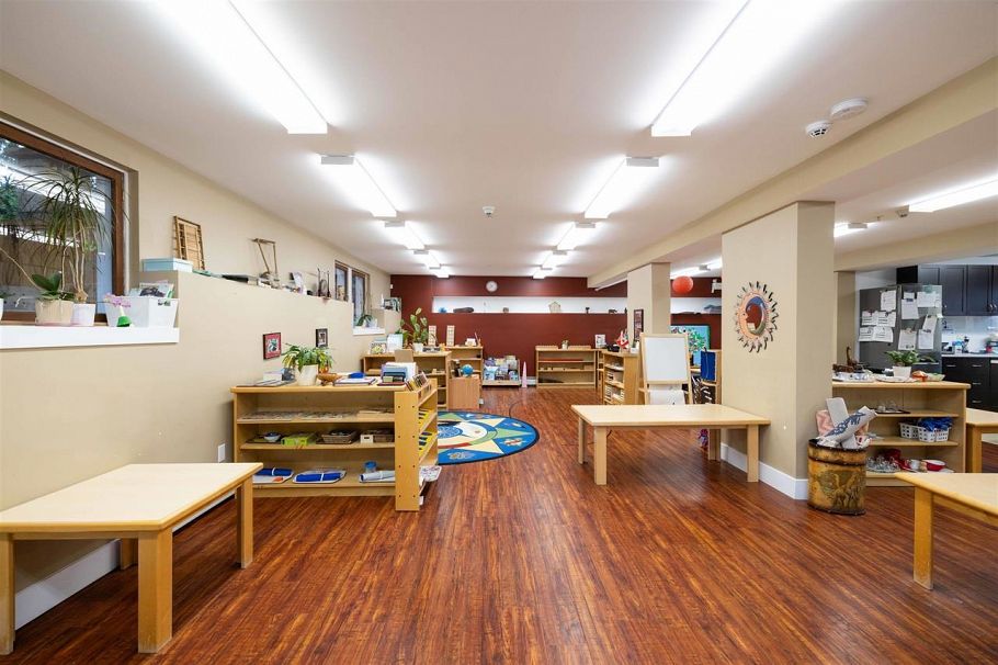 4355 Granville Street Vancouver, BC - 25