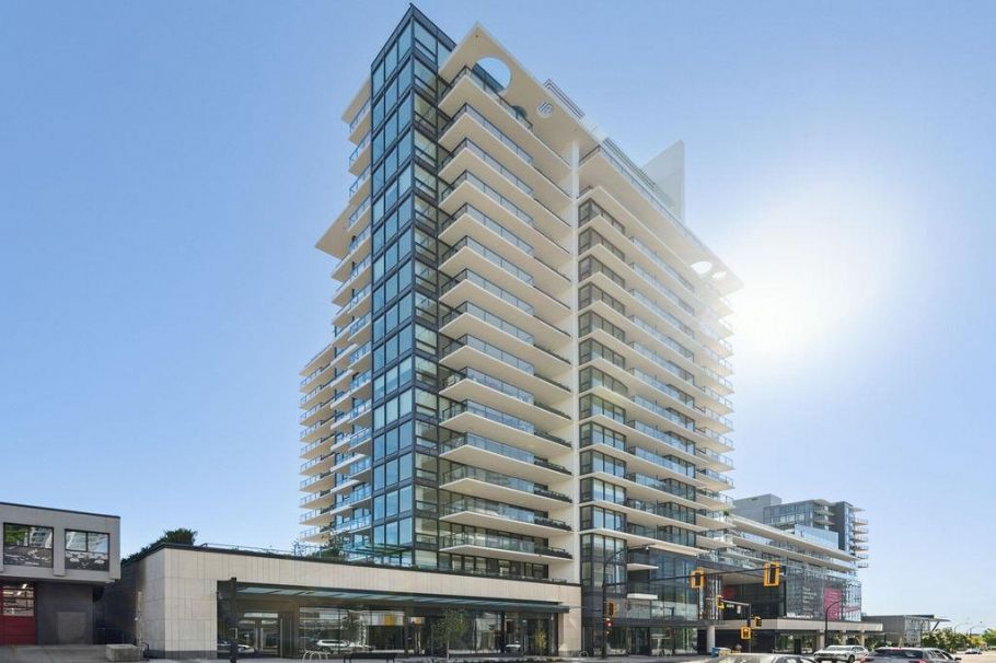 1004 135 E 13th Street North Vancouver, BC - 27