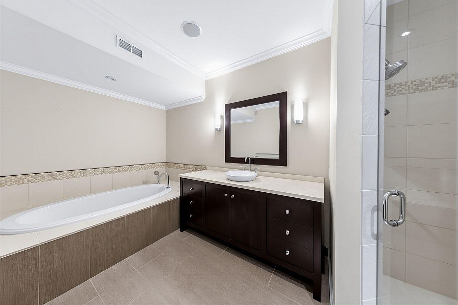 791 Beachview Drive North Vancouver, BC - 36
