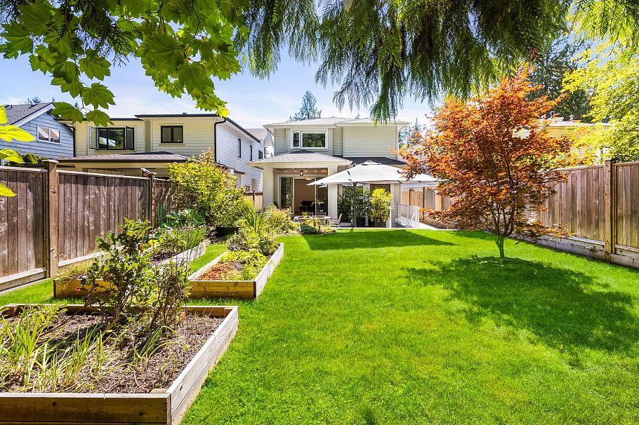 1750 Dempsey Road North Vancouver, BC - 33