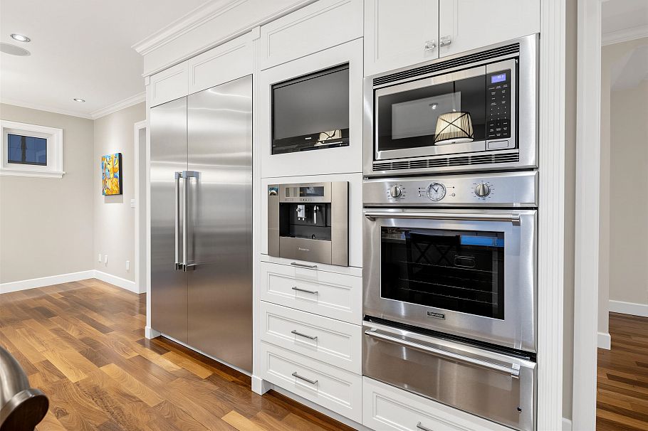 791 Beachview Drive North Vancouver, BC - 13