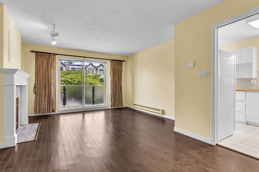 204 876 W 16th Avenue Vancouver, BC - 30