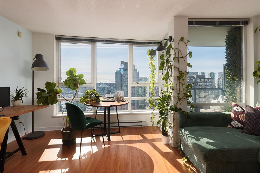 3001 928 Beatty Street Vancouver, BC - 4