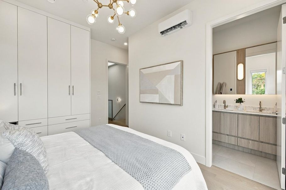 2 2509 Kitchener Street Vancouver, BC - 17