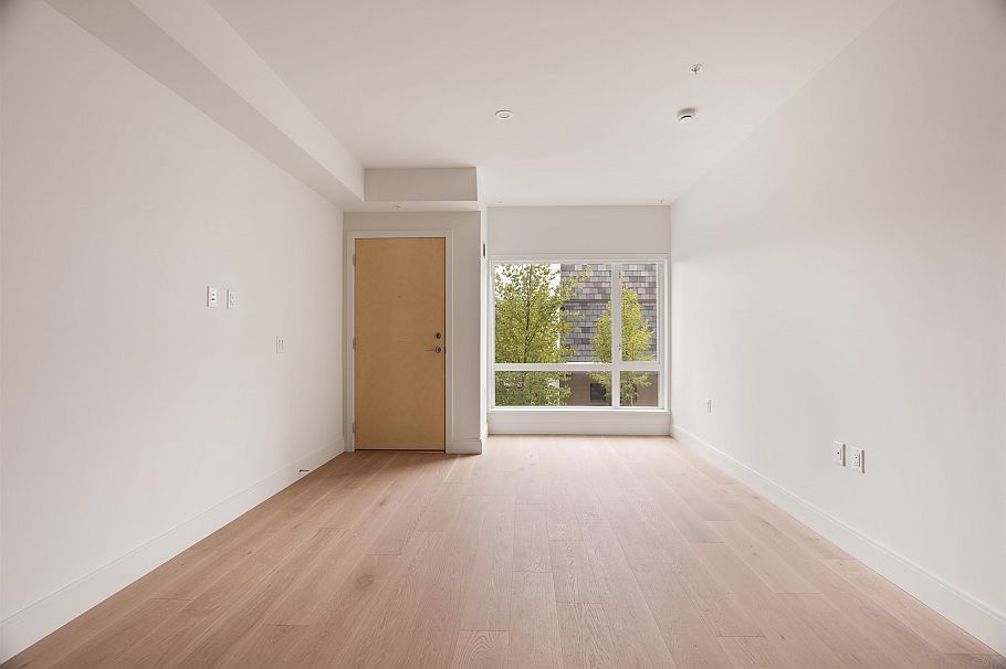 207 378 W 45th Avenue Vancouver, BC - 6