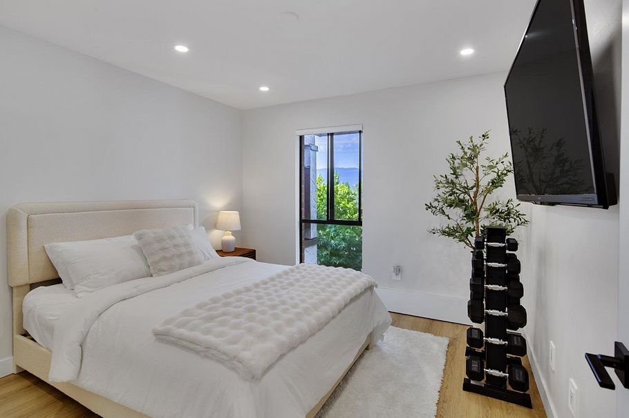 303 1877 W 5th Avenue Vancouver, BC - 17