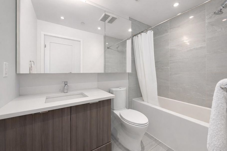 506 3430 E Kent Avenue South Avenue Vancouver, BC - 8