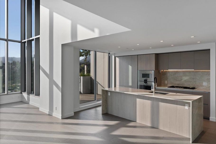 2406 1500 Fern Street North Vancouver, BC - 5