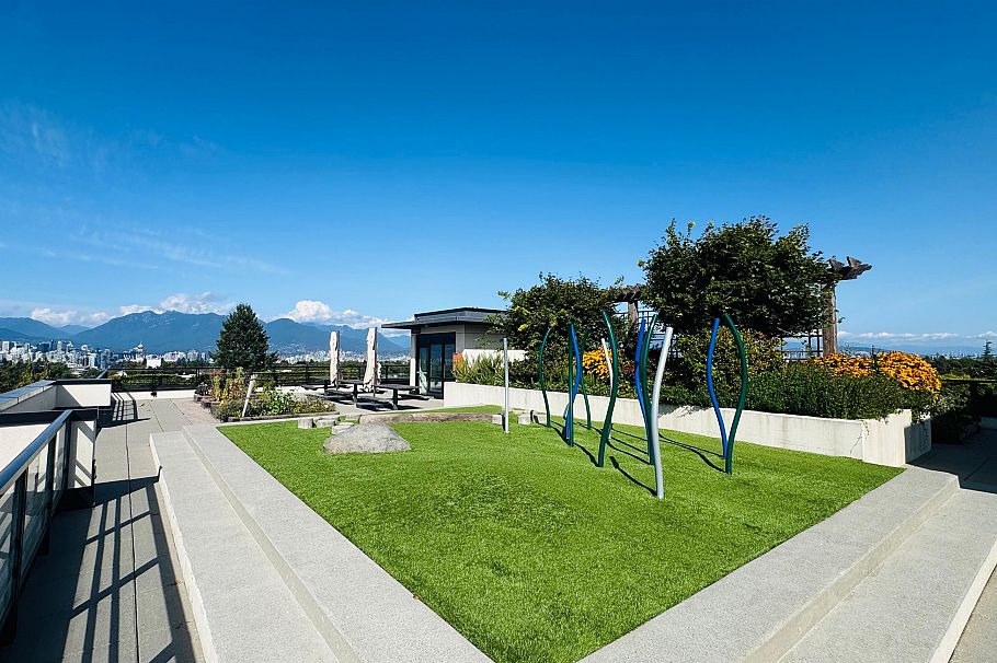 303 4408 Cambie Street Vancouver, BC - 16