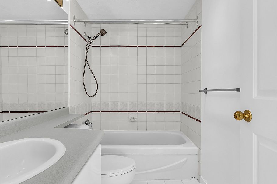 204 876 W 16th Avenue Vancouver, BC - 19