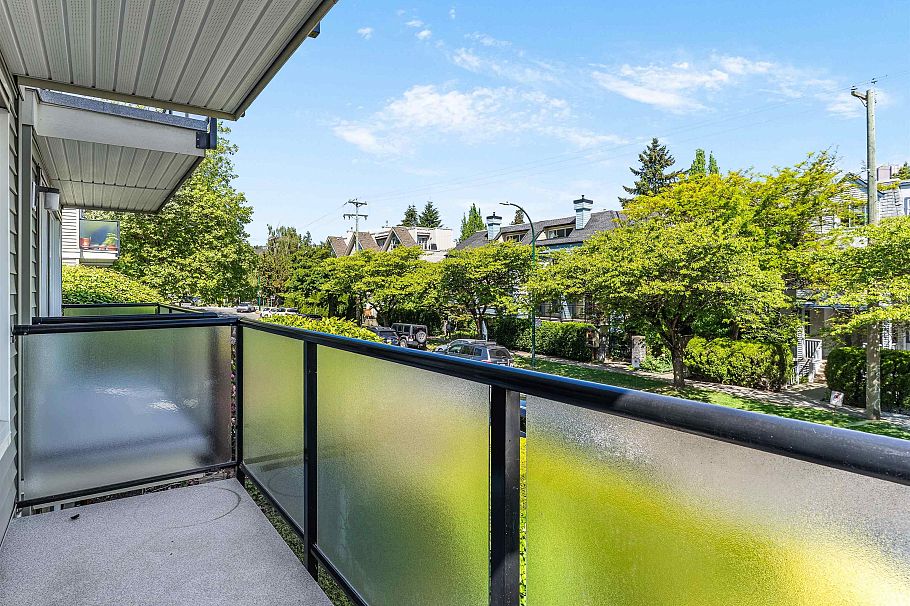 204 876 W 16th Avenue Vancouver, BC - 35