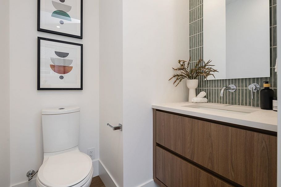 3 950 W 57th Avenue Vancouver, BC - 10