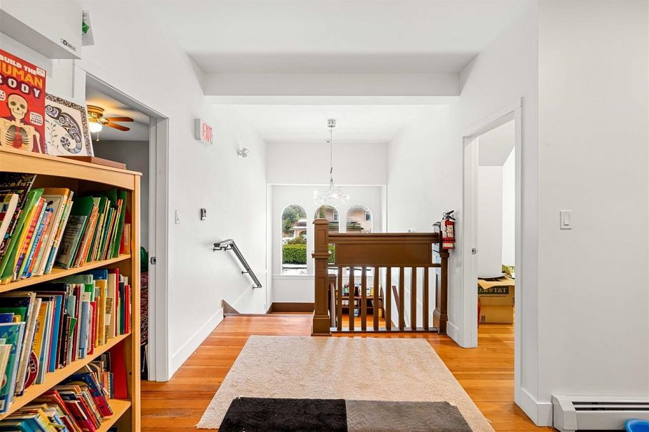 4355 Granville Street Vancouver, BC - 15
