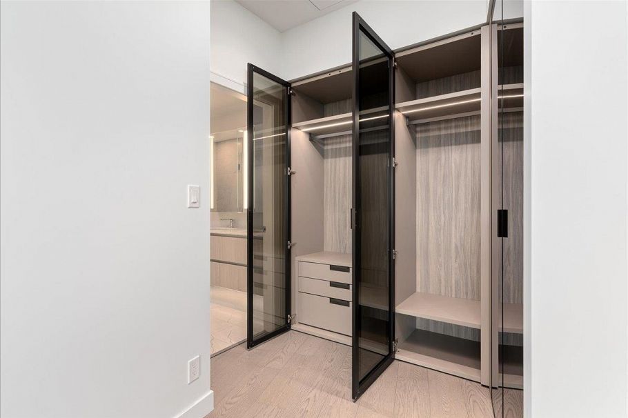 2406 1500 Fern Street North Vancouver, BC - 22