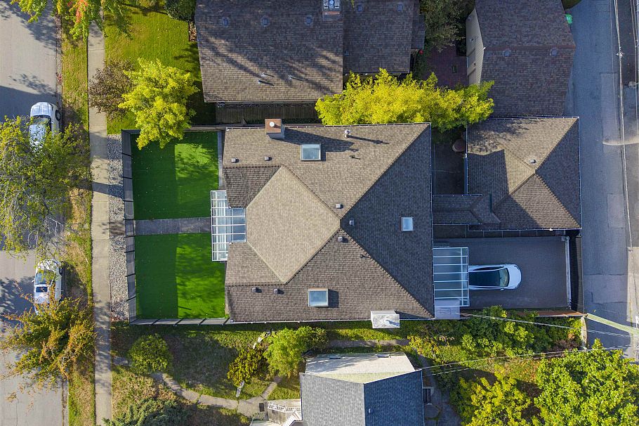5483 Columbia Street Vancouver, BC - 36