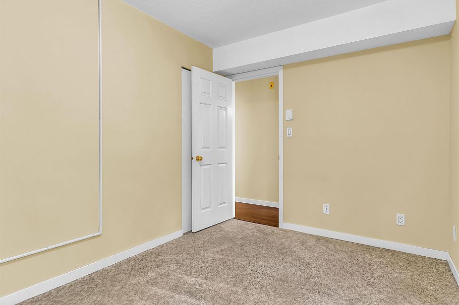 204 876 W 16th Avenue Vancouver, BC - 24