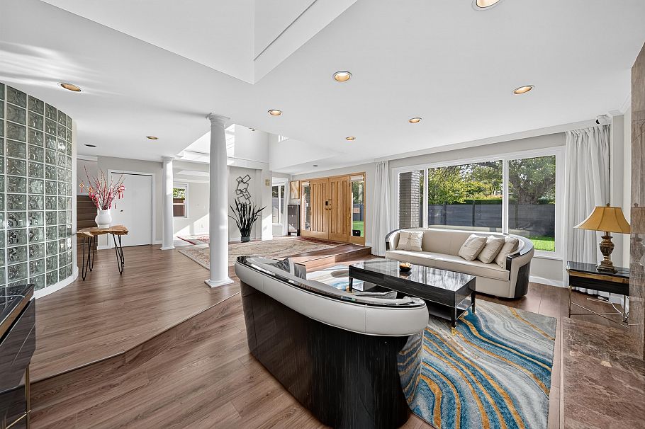 5483 Columbia Street Vancouver, BC - 10
