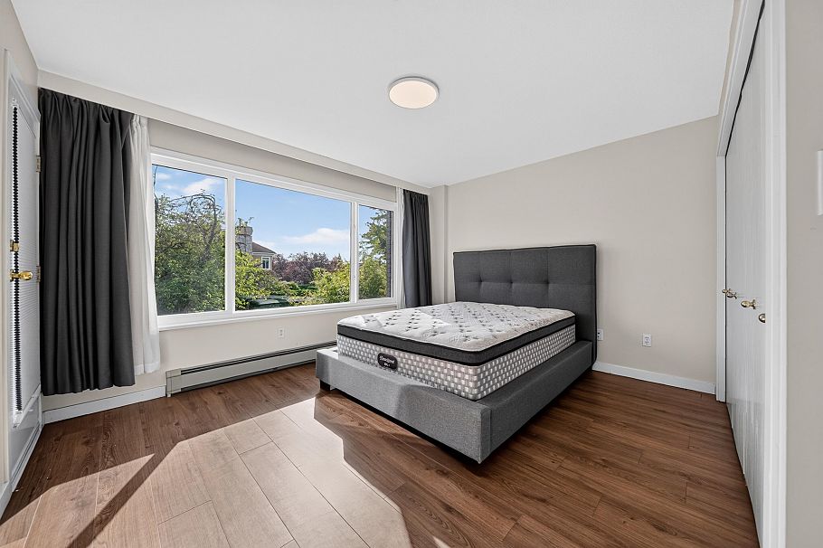 5483 Columbia Street Vancouver, BC - 29