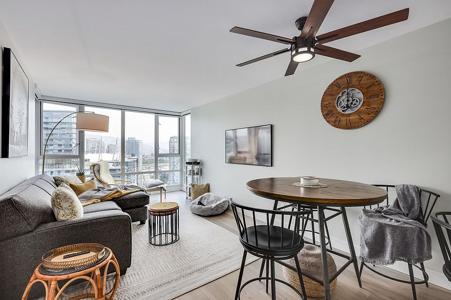 2802 1033 Marinaside Crescent Vancouver, BC - 11