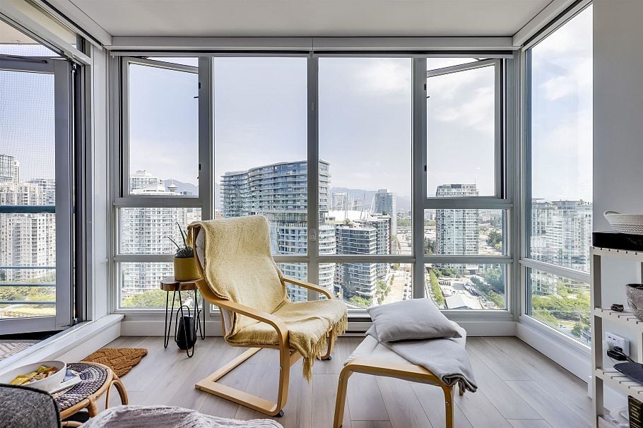 2802 1033 Marinaside Crescent Vancouver, BC - 3