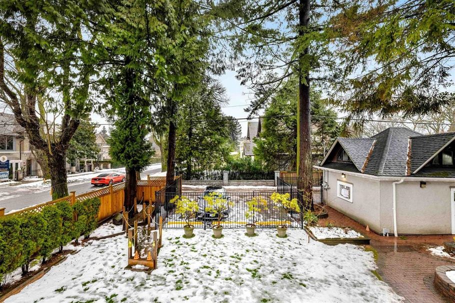 4355 Granville Street Vancouver, BC - 37