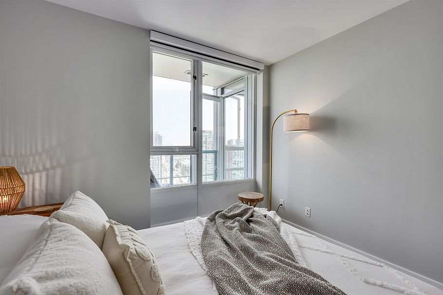 2802 1033 Marinaside Crescent Vancouver, BC - 14