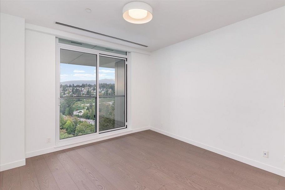 2406 1500 Fern Street North Vancouver, BC - 24